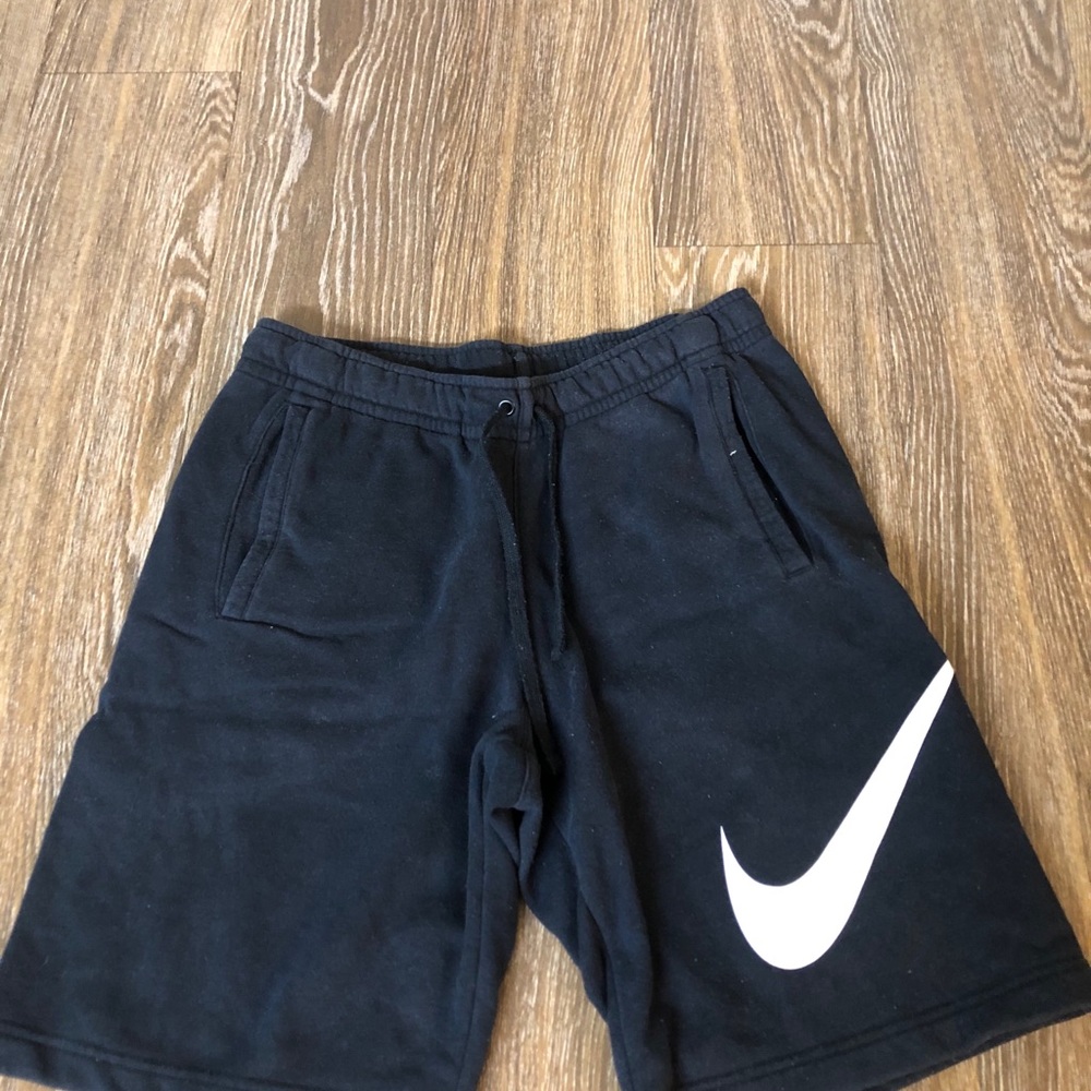nike shorts